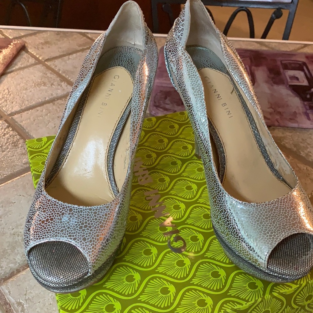 After 5 Gianni Bini shoe